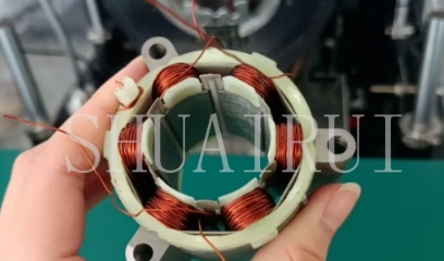 Meaisín ding sliotán stator gan scuab, comhpháirteanna ding sliotán a chur isteach go cruinn